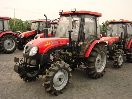 YTO-404 Tractor
