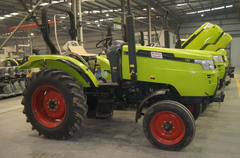  BOMR 950 Tractor