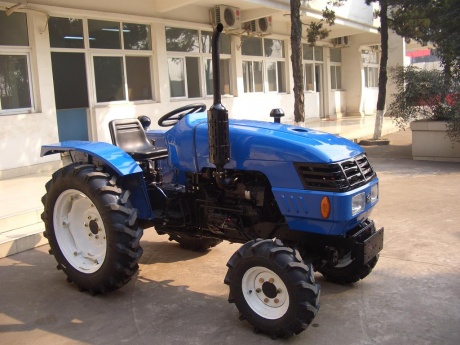 Dongfeng DF204EM Tractor 20HP,4WD