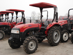 YTO 354 tractor