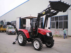 
 YTO 454 tractor