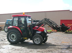 
 YTO 554 tractor